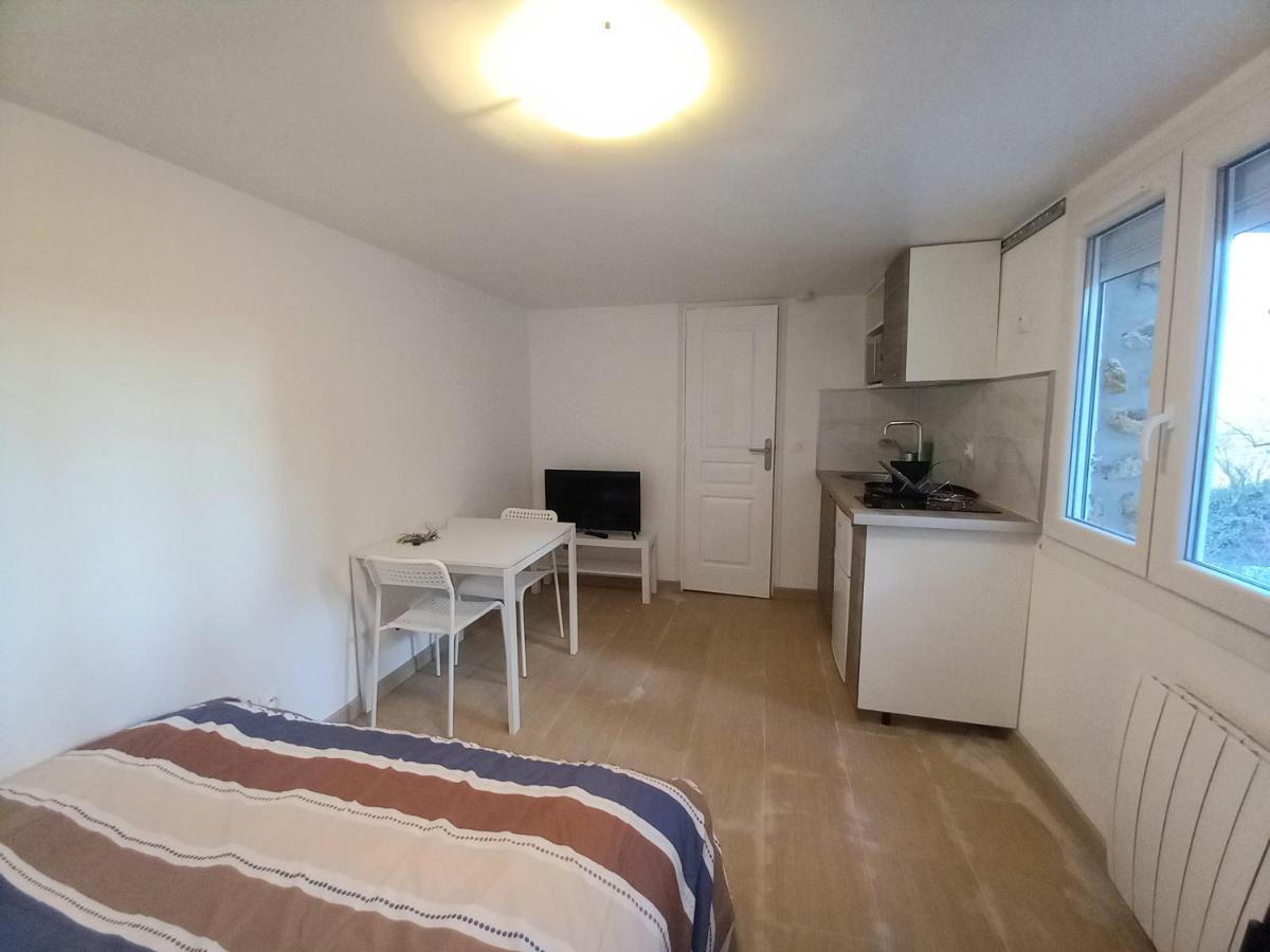 Super Appartement Au Centre Ville De Rosny Sous Bois Екстер'єр фото