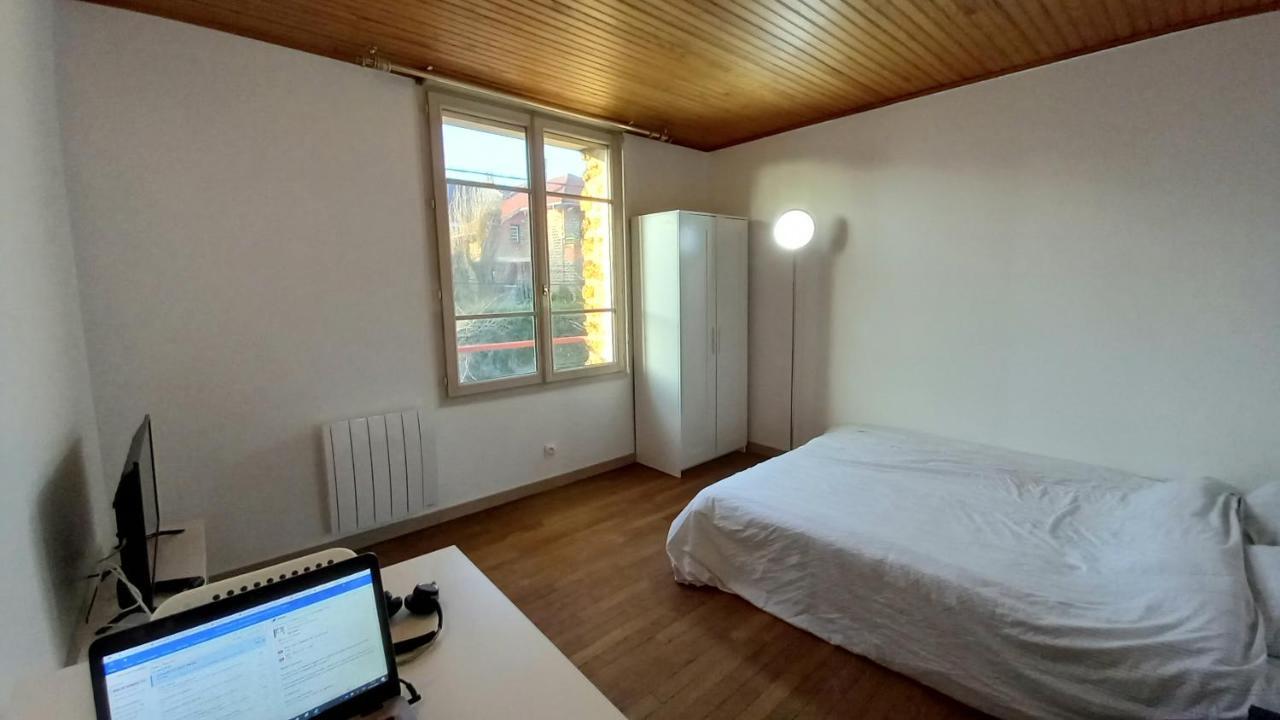 Super Appartement Au Centre Ville De Rosny Sous Bois Екстер'єр фото