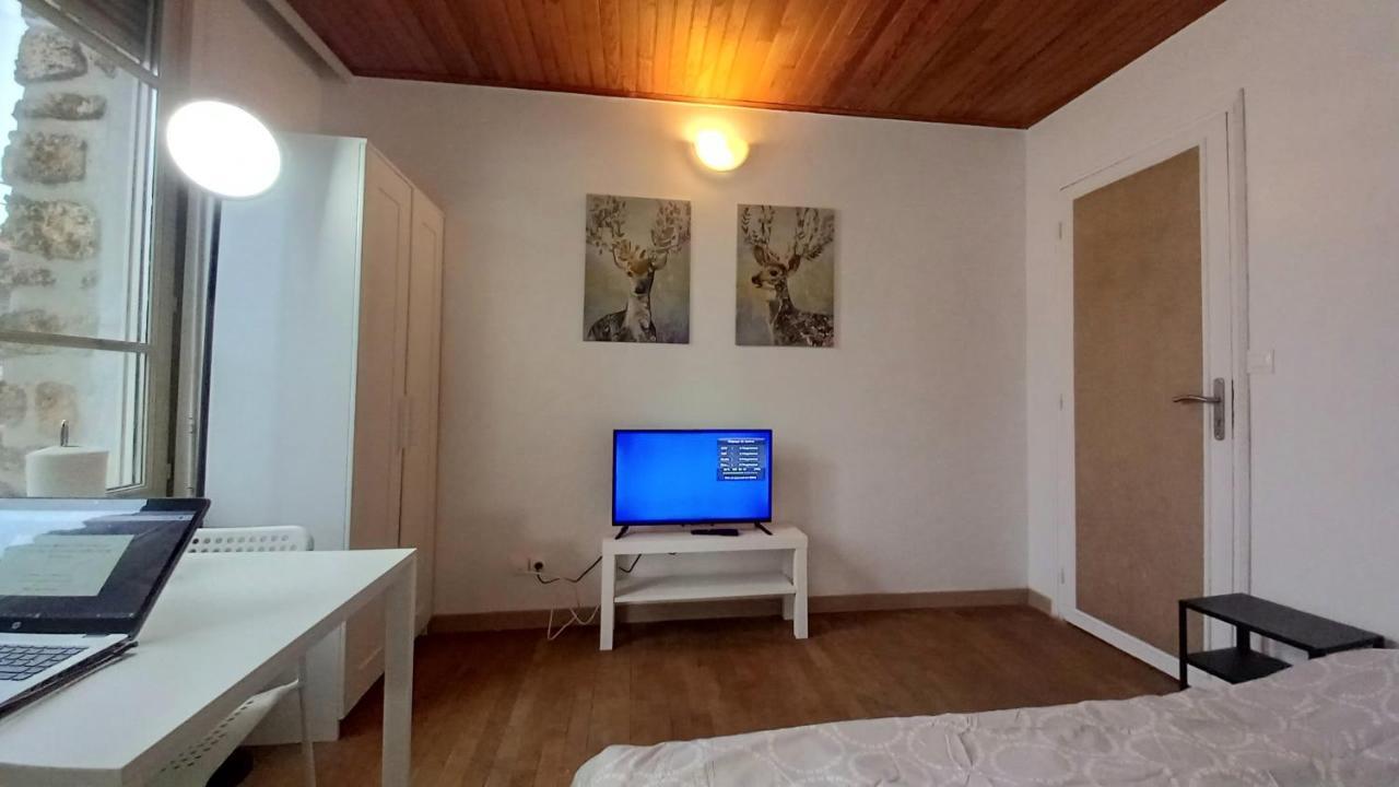 Super Appartement Au Centre Ville De Rosny Sous Bois Екстер'єр фото