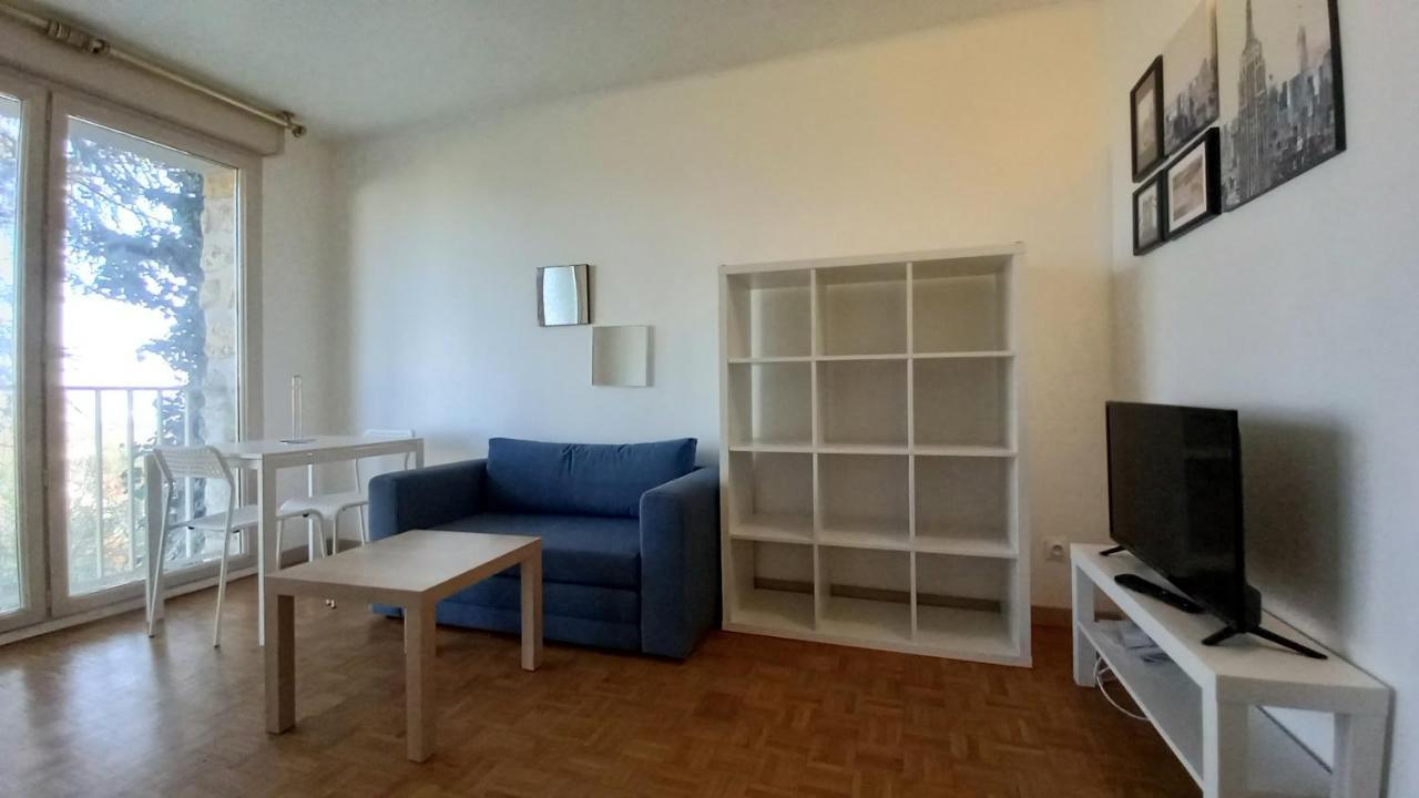 Super Appartement Au Centre Ville De Rosny Sous Bois Екстер'єр фото