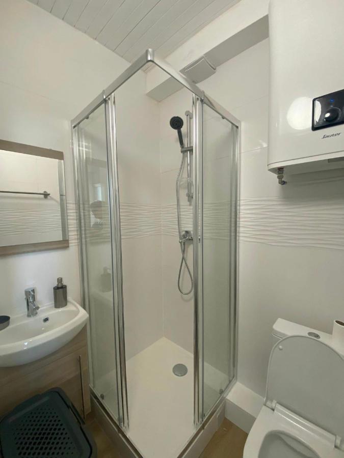Super Appartement Au Centre Ville De Rosny Sous Bois Екстер'єр фото
